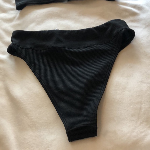 Abercrombie and fitch black ribbed 2 piece suit size small - Picture 3 of 9